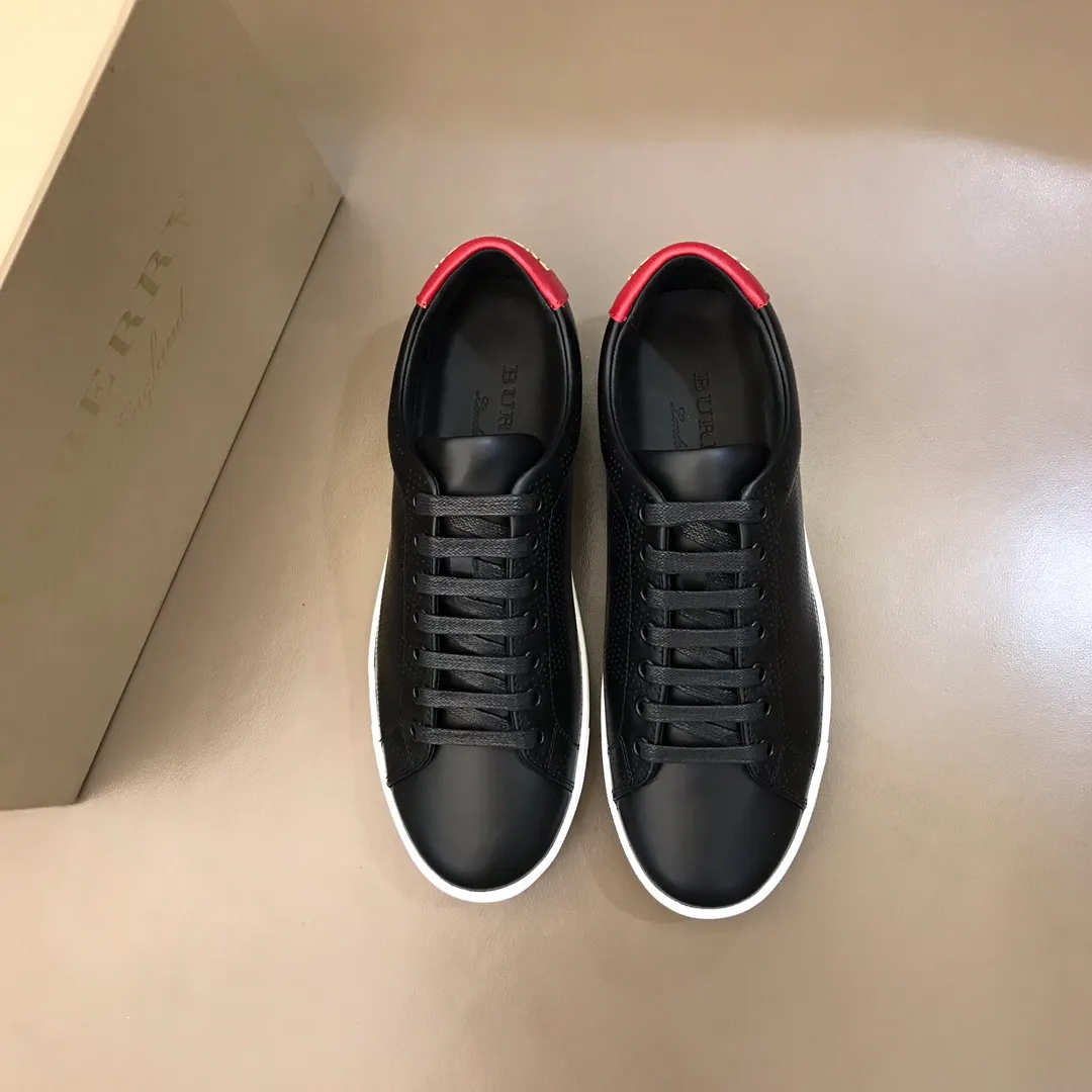 p380 ▫️B Home🆕Original boutique, classic plaid men's casual sneakers, made of selected calfskin, 100% original Burberry special fabrics! The rear KPU puncture method is decorated with the Burberry three-dimensional logo and the original outsole! 38/45